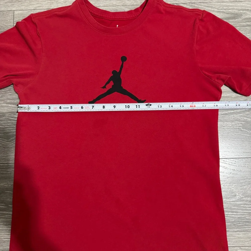 Jordan Dri-FIT Jumpman Logo‎ Graphic T-Shirt Mens Small Red Short Sleeve Tee
